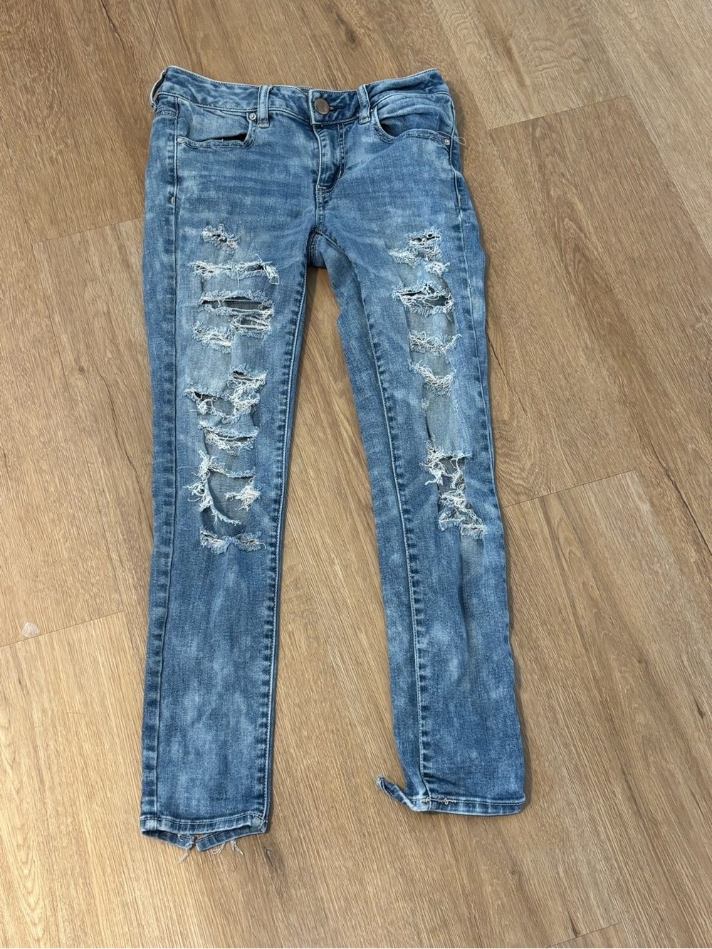 American Eagle Super Stretch Jegging Ankle Jeans Women’s Size 2 Distressed